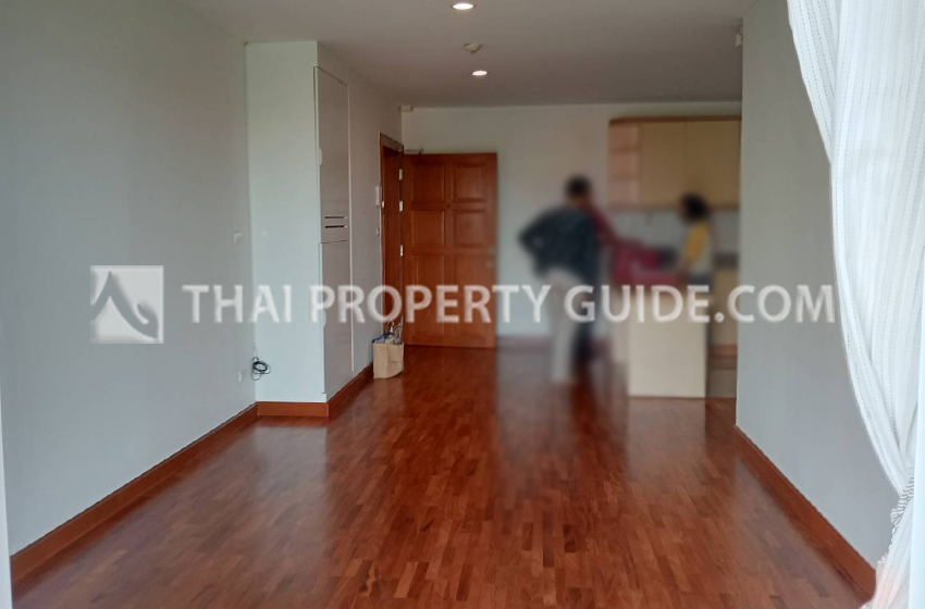 Condominium in Nichada Thani 